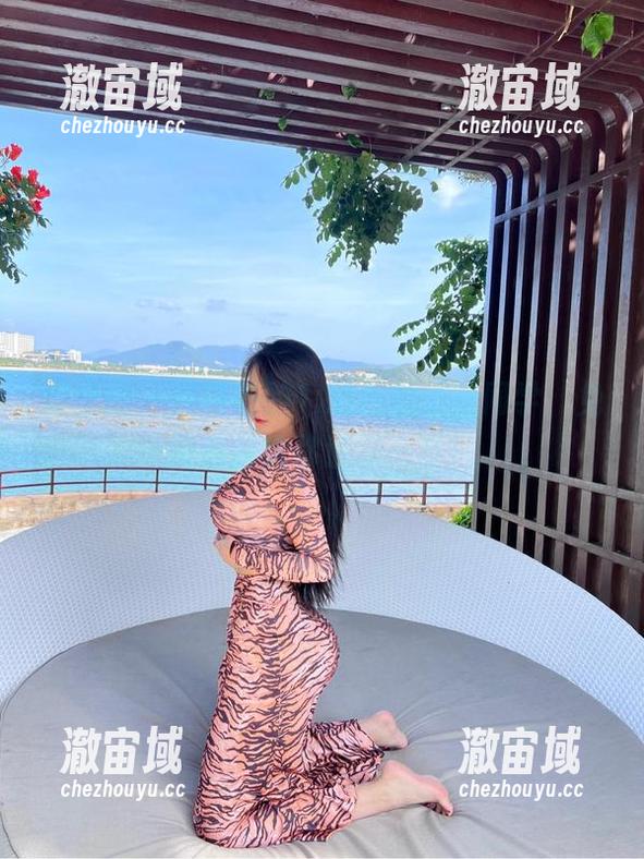120斤的小王同学 微密圈 - 夏日里的120斤的小王同学,免费照片给你清凉一夏!