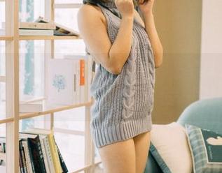 GIRLT果团网 – 你见过无圣光写真在天台吗？何梦兮Stacy的方法很……独特。