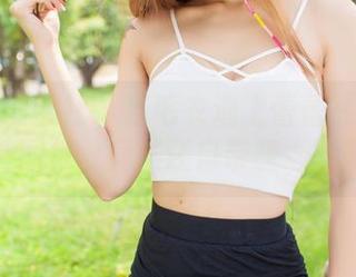 IMiss爱蜜社 – 当毛衣遇上蕾蕾醒了没：免费图集，竟然还自带暖心功能！