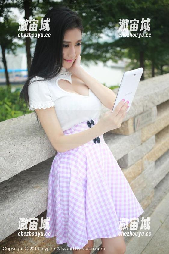 MyGirl美媛馆 - 蔡文钰Abby泳池图集：我只想说，这泳池的设计太有问题了。