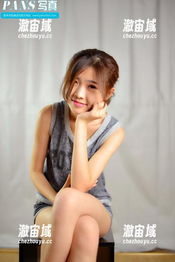 PANS摄影 - 假装看不见，高清和Mickey修女原图其实都很显眼。