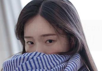 看Pia(피아)如何把黑猫与金蟒的cos美图拍成“猫蟒大战”，超级欢乐！