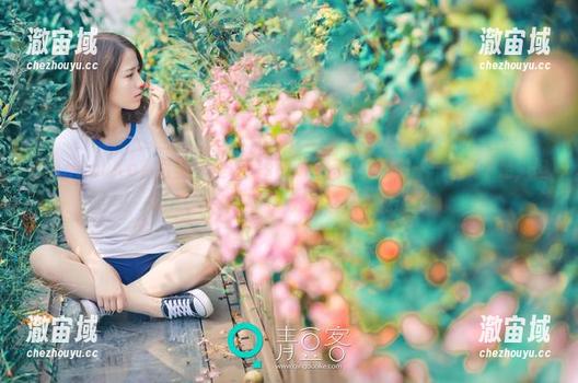 QingDouKe青豆客-莫晓茜sunny QingDouKe青豆客 - 莫晓茜sunny精选:和服——和风十足,但别担心,家里的猫好像也从未见过。