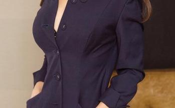 UGirls尤果网 – 每一个细节都不马虎｜艾霓莎的美足图库，高清如同拍立拍再加了一层滤镜。