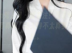 Xiuren秀人网 – 求关注！周于希Sally的蕾丝写真集，动人得不太真实，让人猜想。
