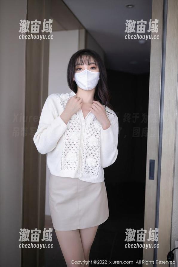 Xiuren秀人网 - “宝宝甜”终于为这张吊带写真找到了个藏身之处了，图库里安静的太可怕了吧。