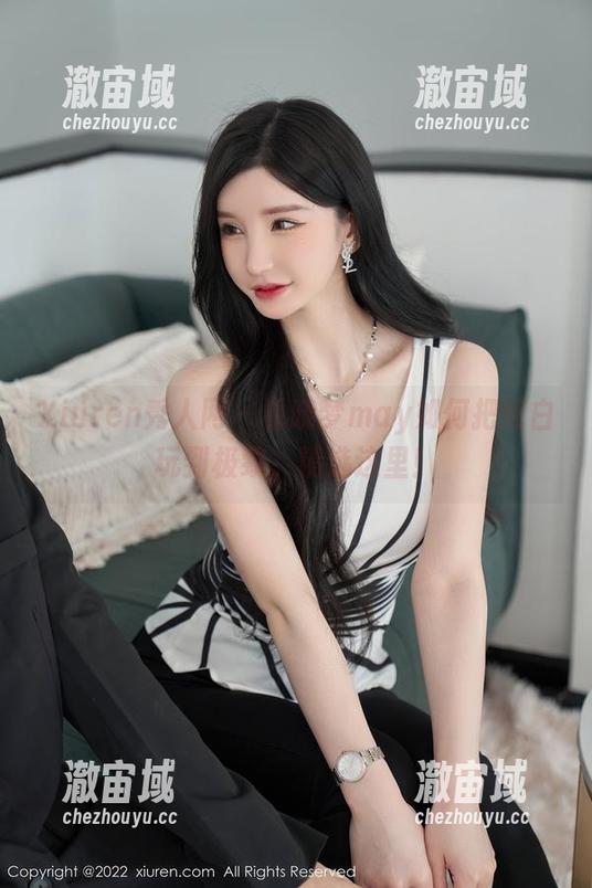 Xiuren秀人网 - 看晓梦may如何把纯白玩到极致，精选这里！