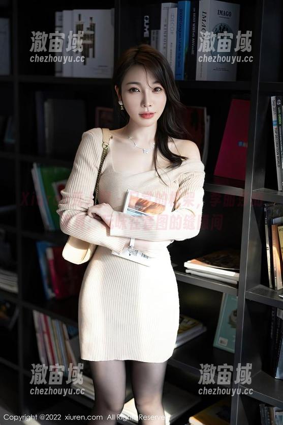 Xiuren秀人网 - 日常的框架，李丽莎的写真：玩味在套图的缝隙间