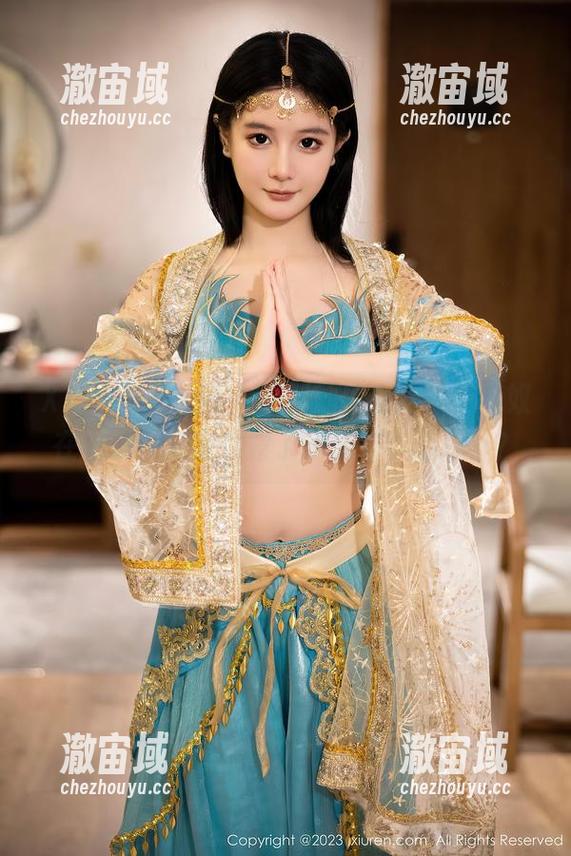 Xiuren秀人网 - 定制的连衣裙，杨玉奴在图集中究竟透露了多少‘小心思’？
