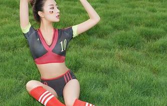 YouMi尤蜜荟 – 夏玲蔓的连体衣，高清套图，穿了又能见到什么新花样呢？