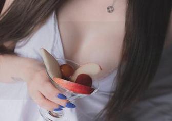 Yuka(유카)的黑色战斗服套图——带你飞入尼尔机械纪元的资源库，迷失在虚拟与现实间。