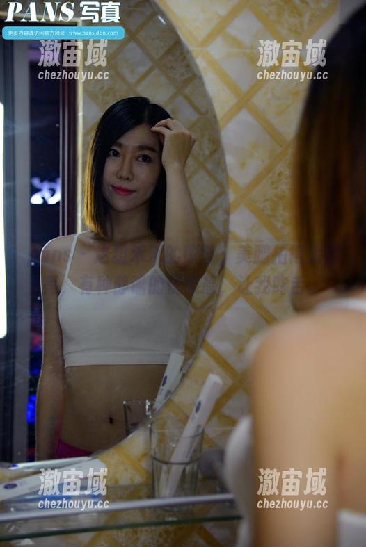 pans - 这组禾禾的原图，美腿拍得太漂亮，有种静谧的优雅感，让我咋舌。