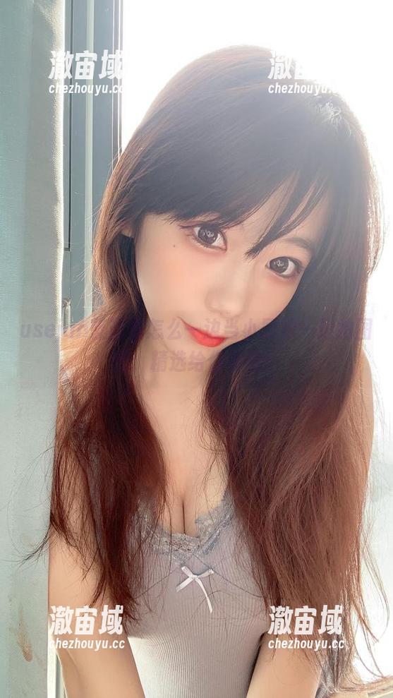 usejan蓝蓝 usejan蓝蓝是怎么一边当小厨娘一边拍图的,精选给你答案!