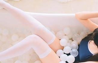 不呆猫的兔女郎白色廓，写真里的神来之笔