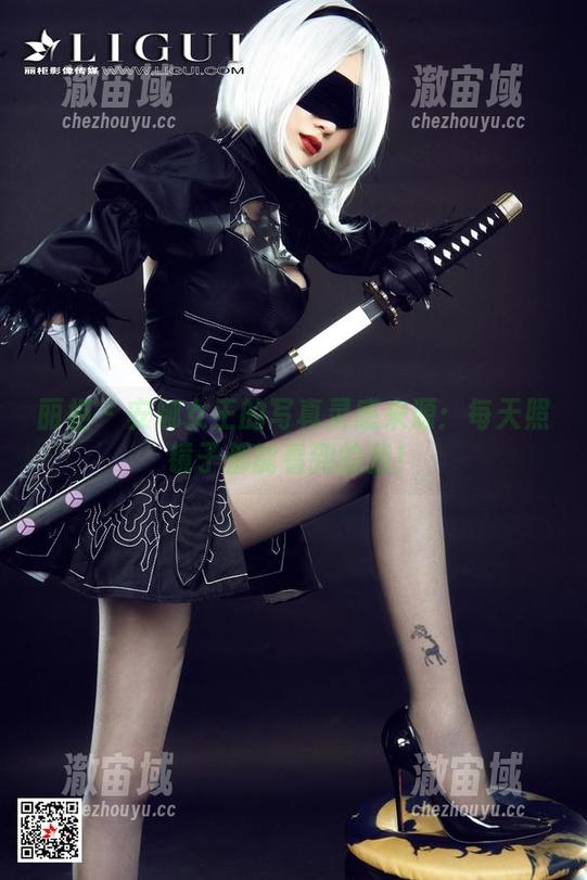 丽柜 - 安娜女王的写真灵感来源：每天照镜子都能看到的我！