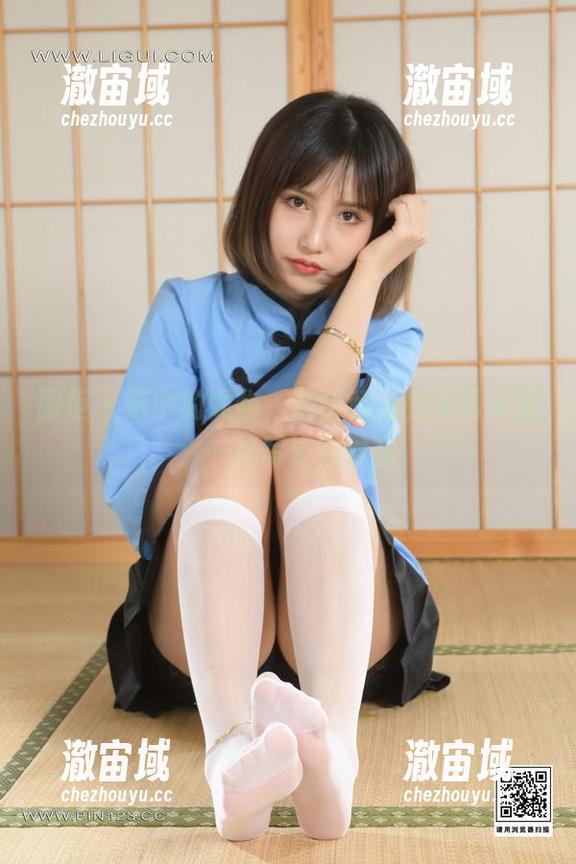 丽柜 - 选中的尤物，苏黎和她的女同事们：一场写真的试探