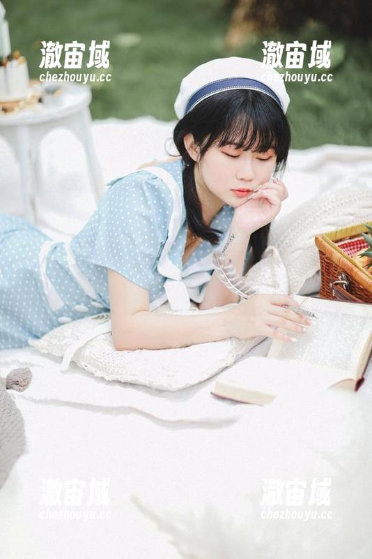 零距离接触依依超级懒少女全集，原来我也是‘少女’只不过是逗比版…