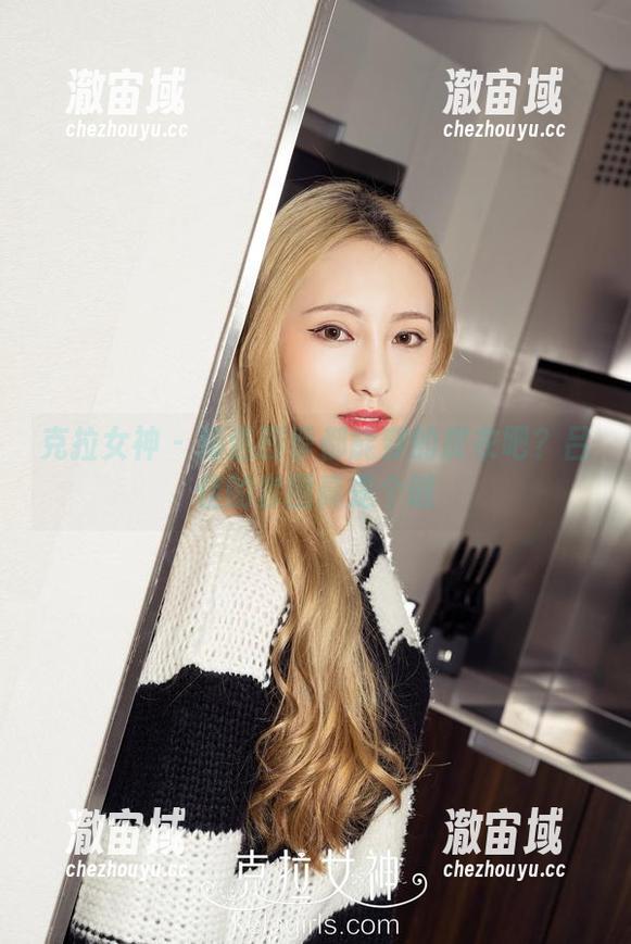 克拉女神 - 精选四季都能穿的皮衣吧？吕佳的套图真是个谜
