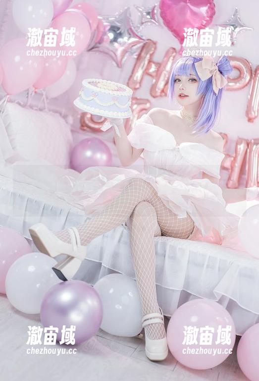 六二二同学的写真更新，一场机车少女的失控冒险，带上你的想象力吧！