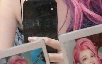 千夜未来的最新写真集蒂法：我承认，我可能无药可救了，越看越沉迷。