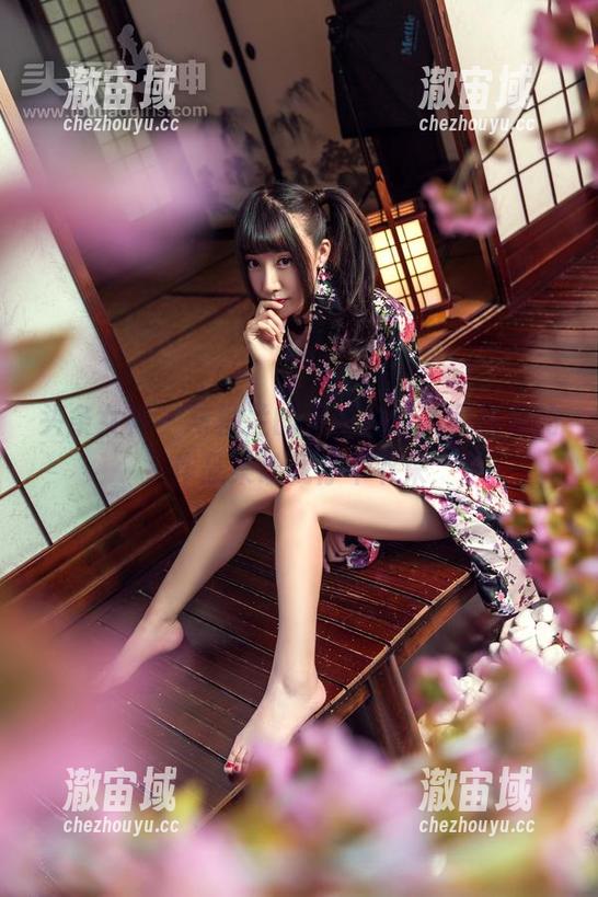 头条女神 - 与楼兰的灵魂对话，莫晓希的作品集让我停不下来