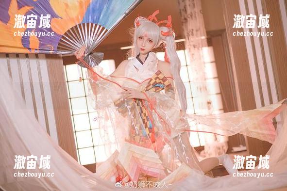 奶狮不咬人私房图包：信浓的美，居然让我有了好奇心。