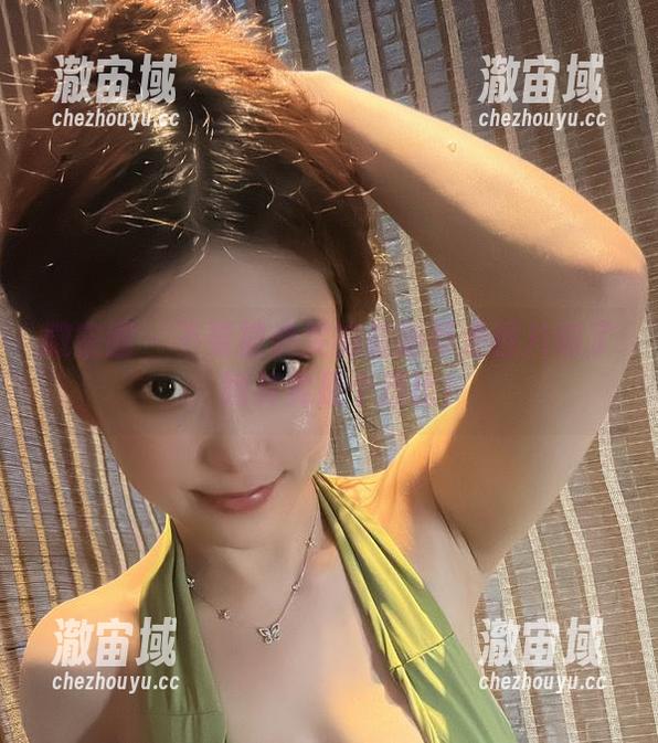 奶雯 微密圈 - 不要被奶雯的最新可爱图片骗了,她其实是个逗比!