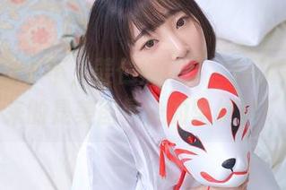 入木三分？不，姜仁卿(강인경)用嘴给你带来的是美图晕染的壁纸梦！