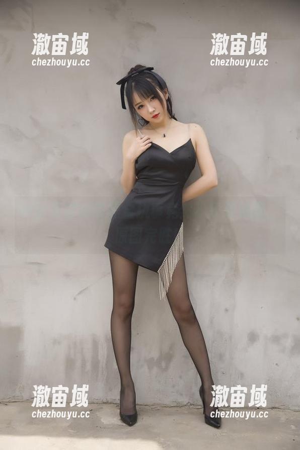 小女巫露娜的黑金执事竟然不需要修图，原图完胜！