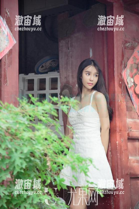 尤果网 - 听说温鈊怡的裤里丝合集更新了，这下没事干的我又有乐子了！