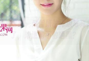 尤果网 – 看吧，赵智妍的海边写真集又来了，难道她不怕晒黑？