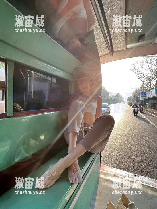 微密圈 - 就是阿朱啊的台球时光：高清套图，动作和表情令人心生疑惑