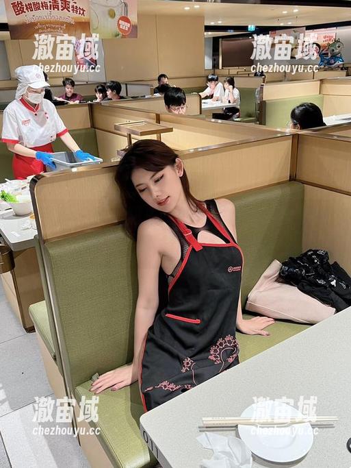 微密圈 - 就是阿朱啊的浴巾图包，全网独一份，下载前先深呼吸