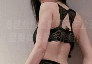 微密圈 – 看这里！免费获取左公子666的空乘女友居家作品！