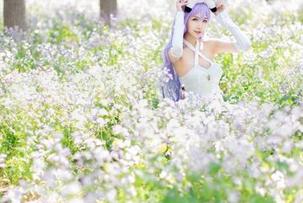 分享一下，希希_啾女神级别的秘密武器——好吧，其实就是颜值