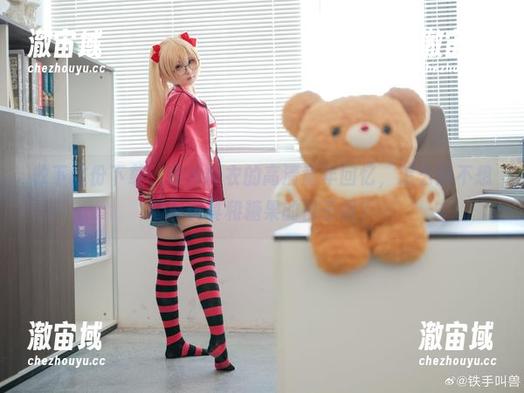 收下这份下载，幼水铃衣的高清童年回忆，怎么能不想起那玩具和糖果的日子呢？