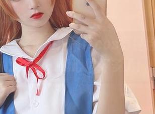 哎呀！无筝ryou这吊带cos已经给图集点了个赞，我心情好多了！