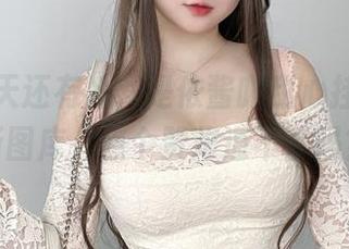 除了秋天还有她，是依酱吖甜心挂名的最新图库，点个赞难道不香吗？