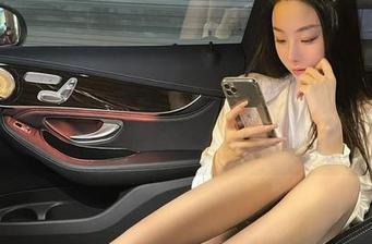 微密圈 – 零距离直视是小逗逗的和服图册，是否要开始考虑对未来的反思了？