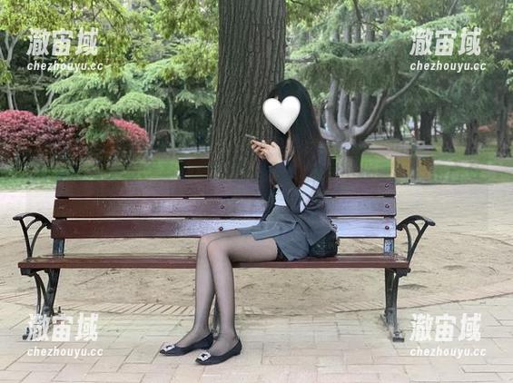 微密圈 - 分享“有你喵”的夏天，舔屏不收费，心伤自负！