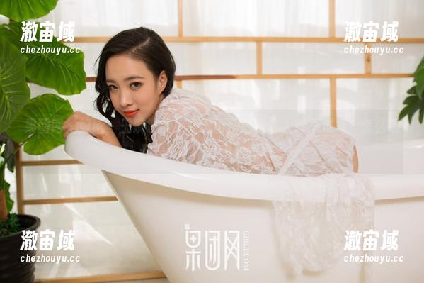 果团网 - 好吧，王婉悠的奶牛美图精选真让人喘不过气，怎么看都是一幅幅打动的瞬间。