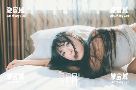果团网 - 框外的自拍合集，从高清中看见莫雅琪与众不同的风采