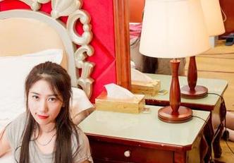 果团网 – 是谁在看蜜桃Q妹儿的纯白写真？网盘都显得有点小嫉妒。