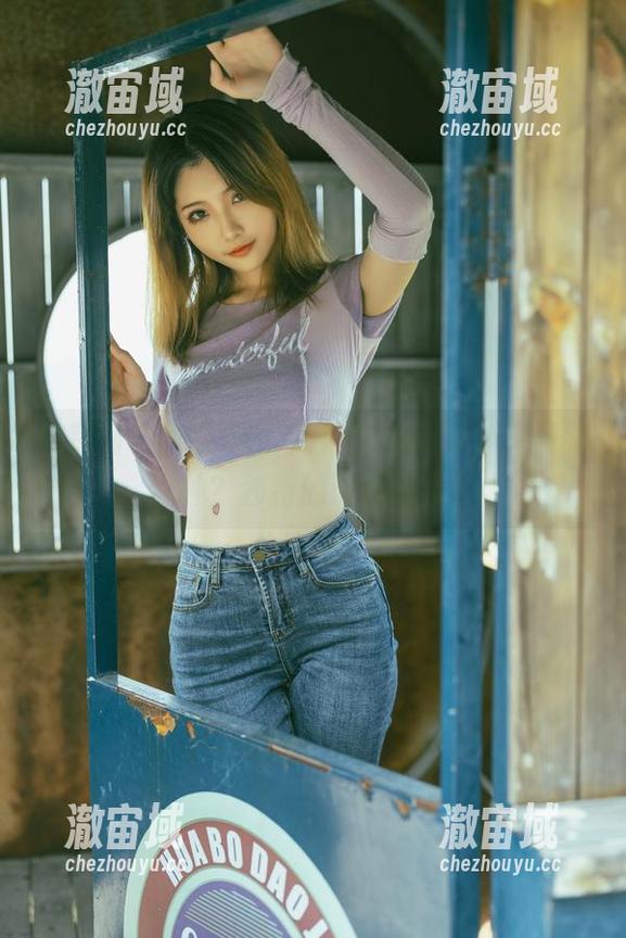 桃良阿宅教室JK，高清原图满分，真佩服这种？独特的课堂气氛！
