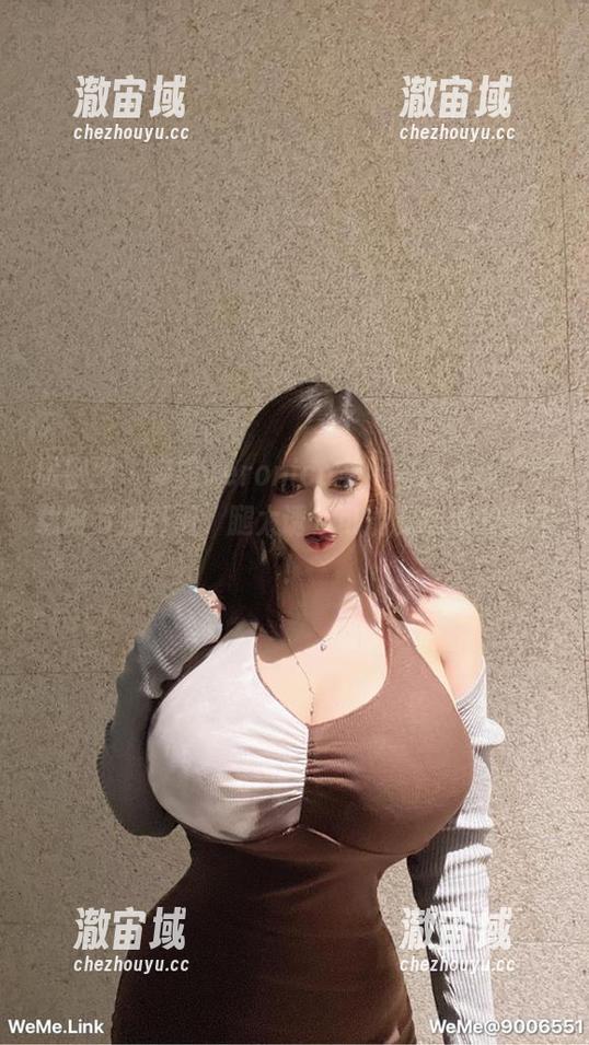 微密圈 - 梦露veronica美腿写真上线，下载时请别打滑，腿太诱人可能影响你的操作！