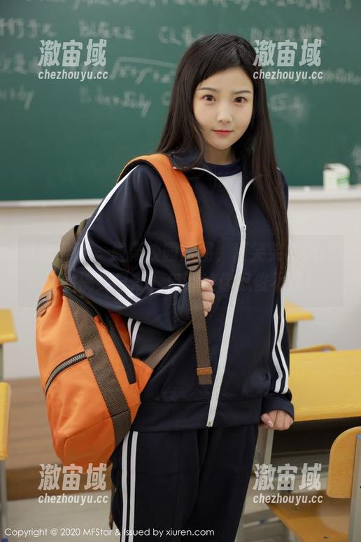 模范学院 - 最新校园原图，夏笑笑Summer的搞笑日常，保证让你忍俊不禁！