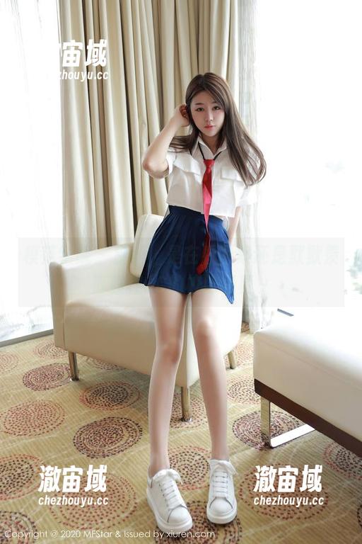 模范学院 - 别说，是在看图集还是默默羡慕程程CC的校服写真～