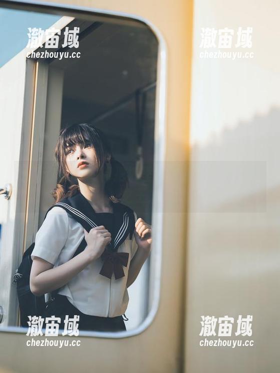 看河豚抚子如何把裤里丝变成新一代写真之王！