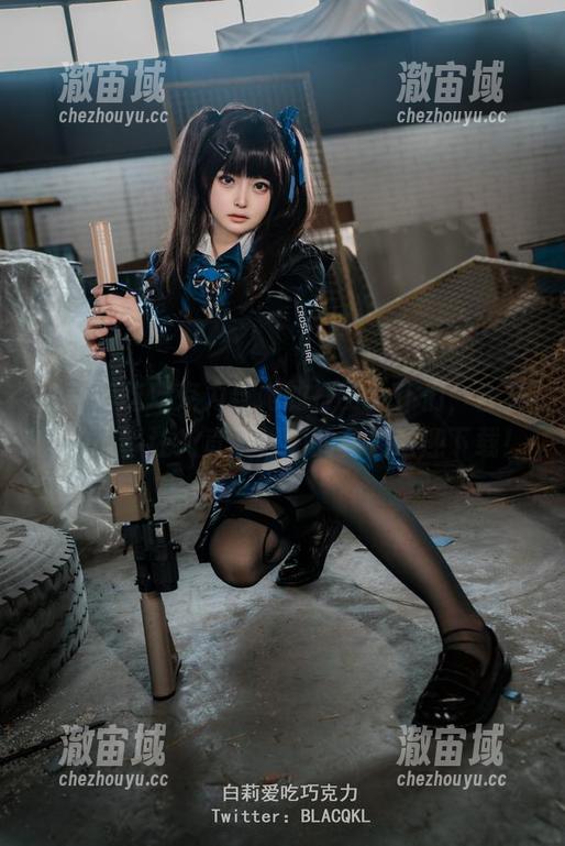 白莉爱吃巧克力与她的打工女仆们，合集里的故事让人直面劳动的真会欢迎下载！