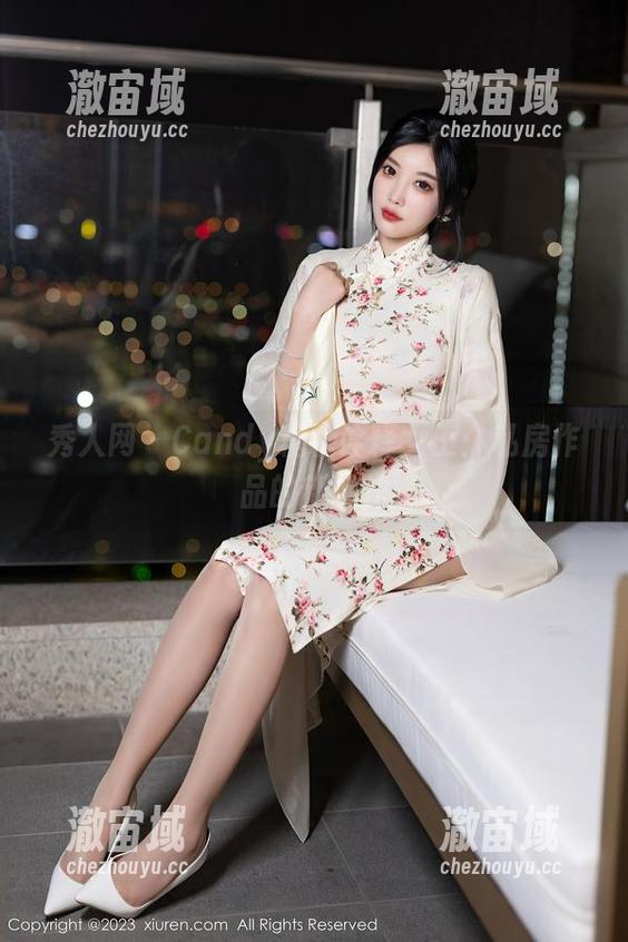 秀人网 - Candy糖糖诠释女王：私房作品的新玩法